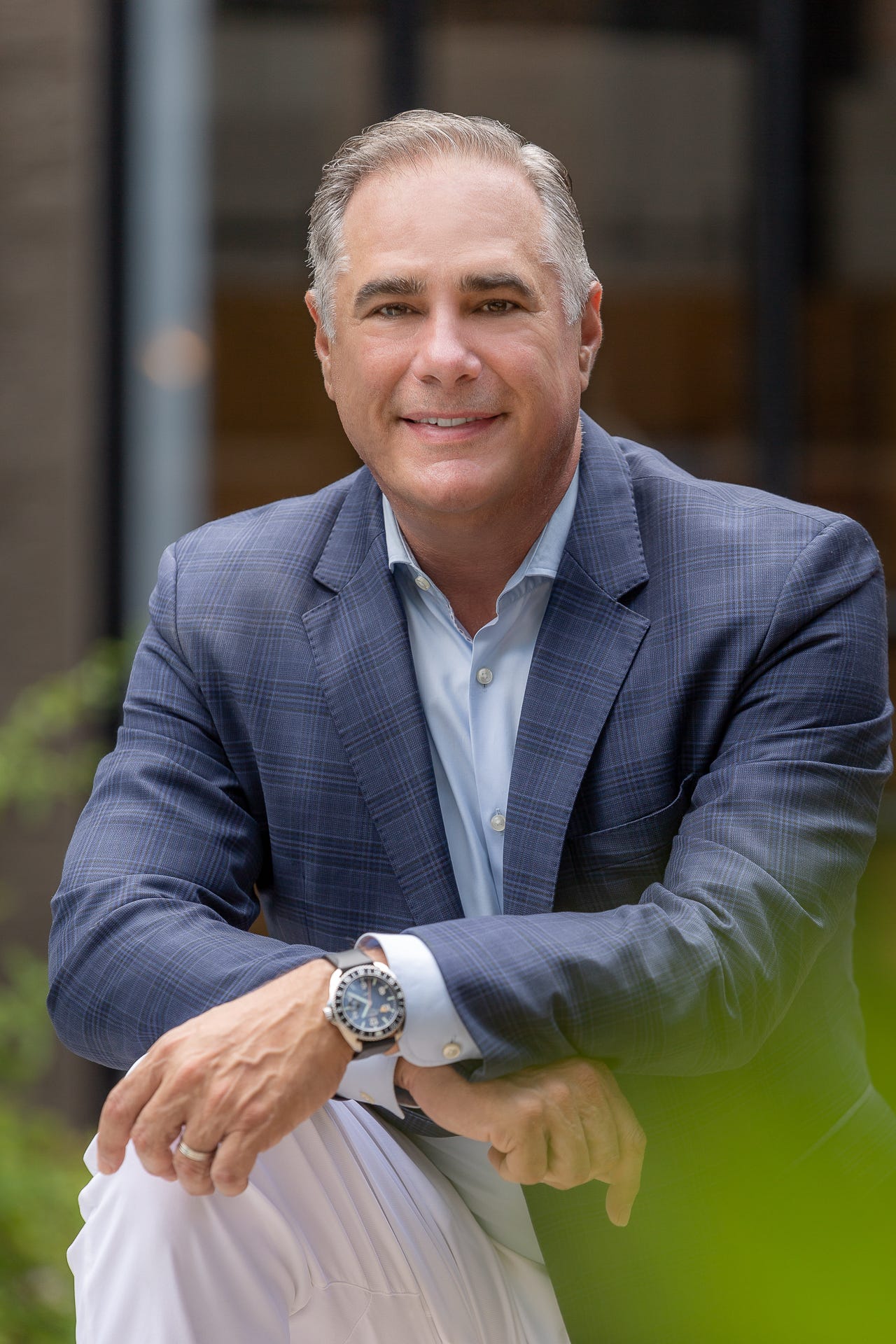 Meet The Disruptors: Jerry Hug Of AiAdvertising On The Five Things