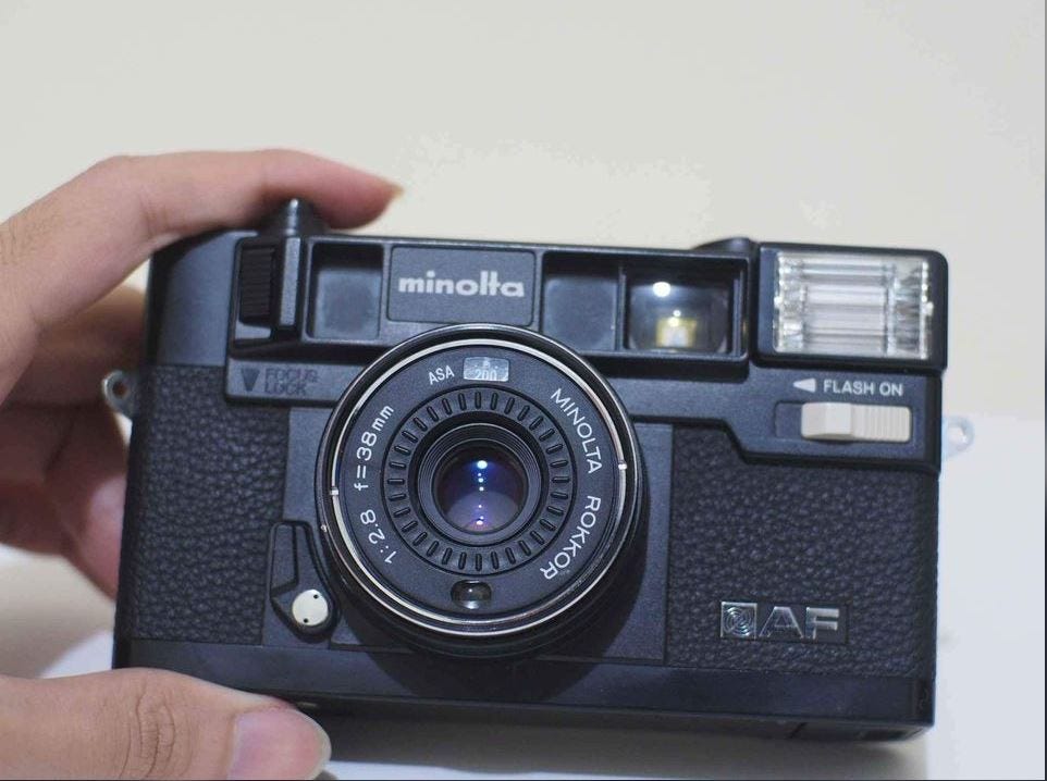 フィルムカメラ MINOLTA HI-MATIC AF-D 記憶カメラは、Minolta HI-MATIC AF-Dを手に入れた。｜記憶カメラ