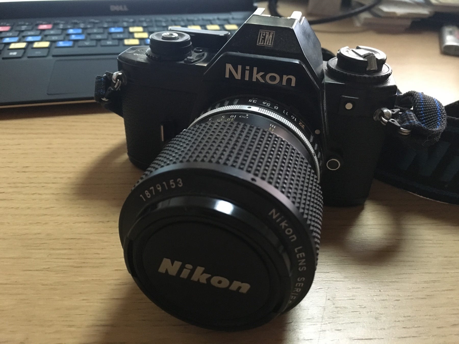 【匿名配送】Canon EOS-1 1v カメラ　一眼レフ　フィルム　高級機 匿名配送】Canon EOS-1 1v カメラ一眼レフフィルム高級機