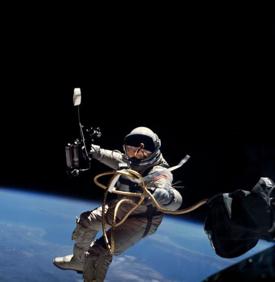 Nasa Conducts Spacewalk As Worlds First Spacewalker Dies