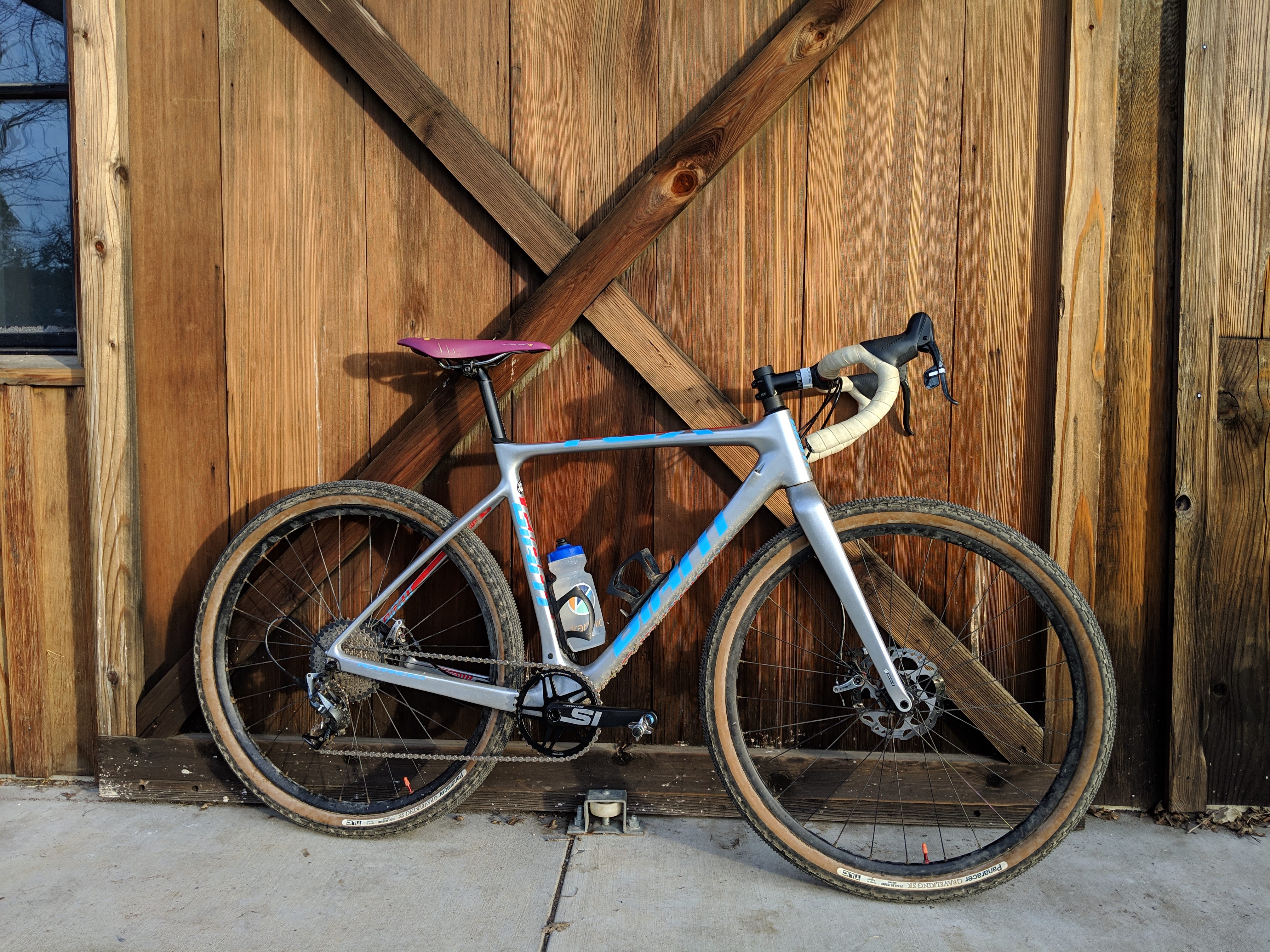 Weird Carbon Monster. Giant TCX Advanced Pro 2 (2015) | by Hong