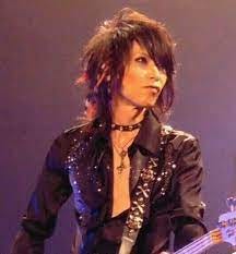 X JAPAN ヒース heathのレア写真 HEATH: Remembering the Heartbeat of X JAPAN | by Idol