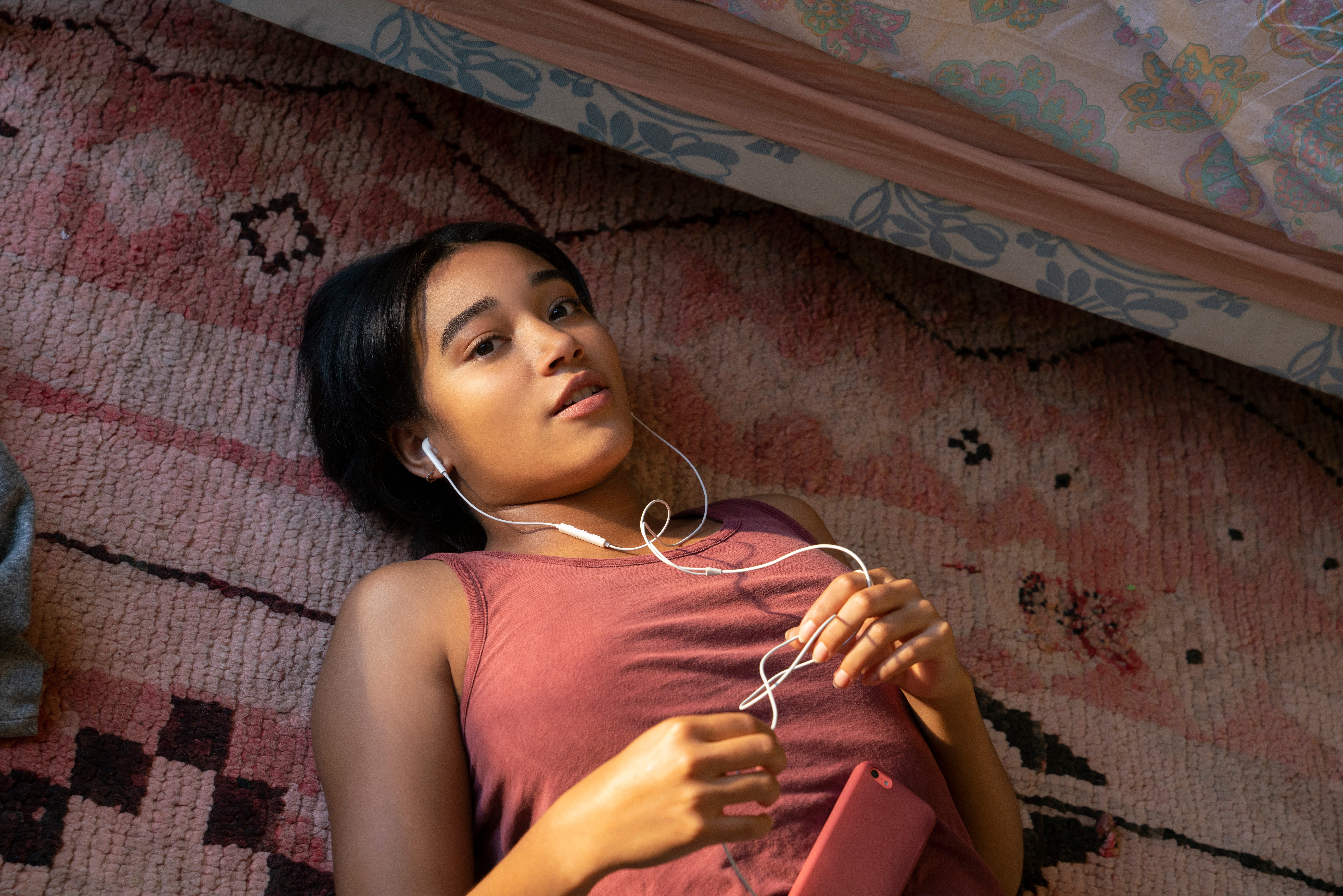 Amandla Stenberg Destroys Black Teen Stereotypes in Netflix Series, 'The  Eddy' | by Aramide Tinubu | ZORA