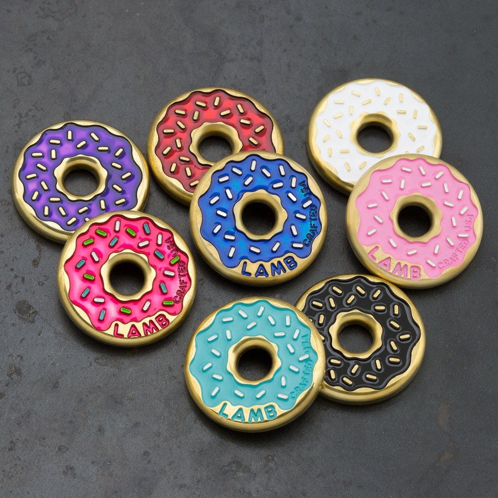 ラウンド用品・アクセサリー LAMB CRAFTED / TYSON LAMB BALL MARKER Tyson Lamb Crafted Evergreen Donut Ball Marker - 2021