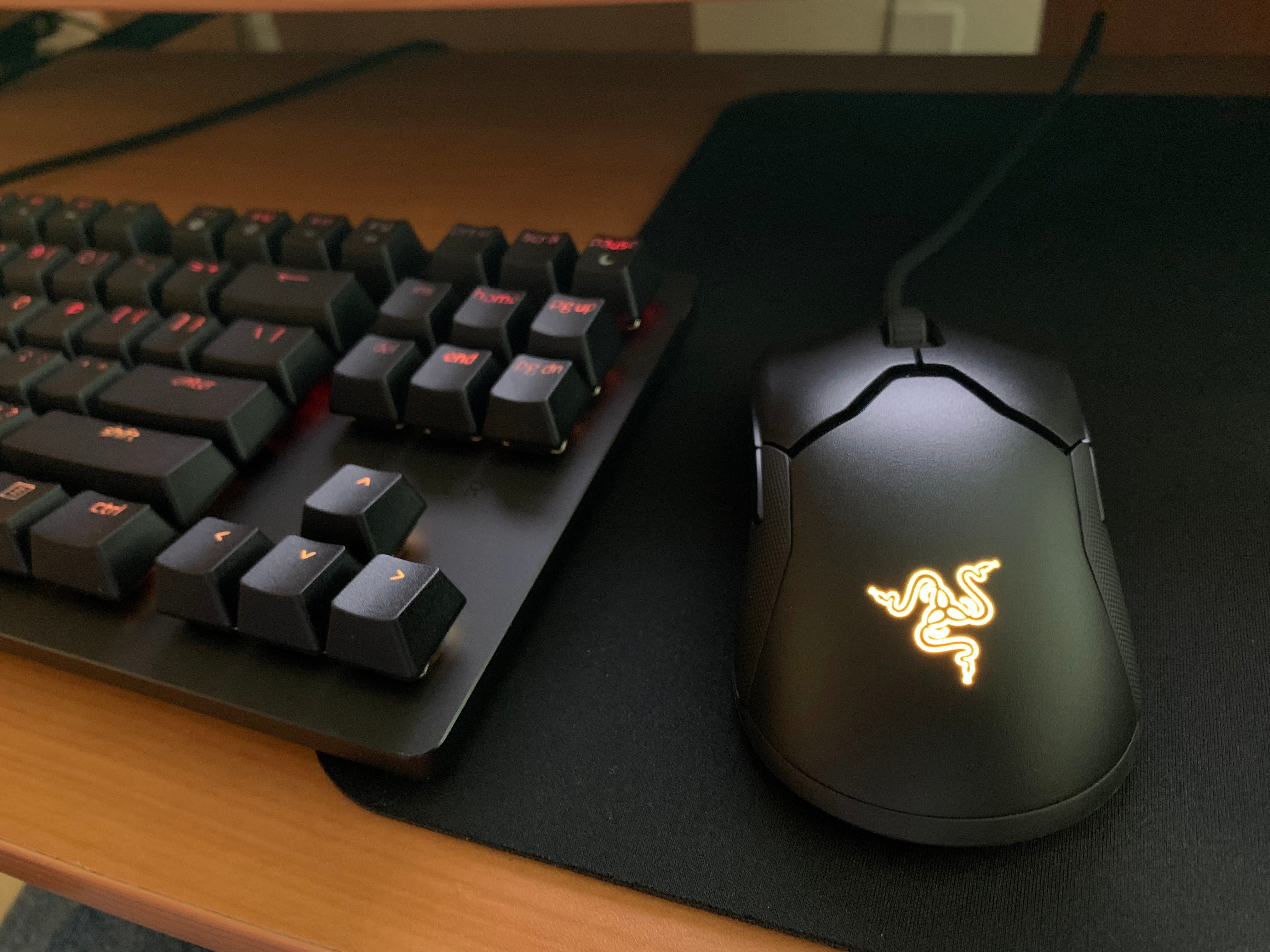 Razer Viper 8Khz Gaming Mouse Review | by Alex Rowe | Medium