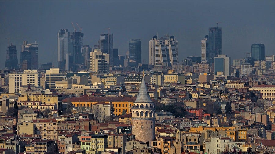 Irregular urbanization in Istanbul. Source: Dinamik Gazete