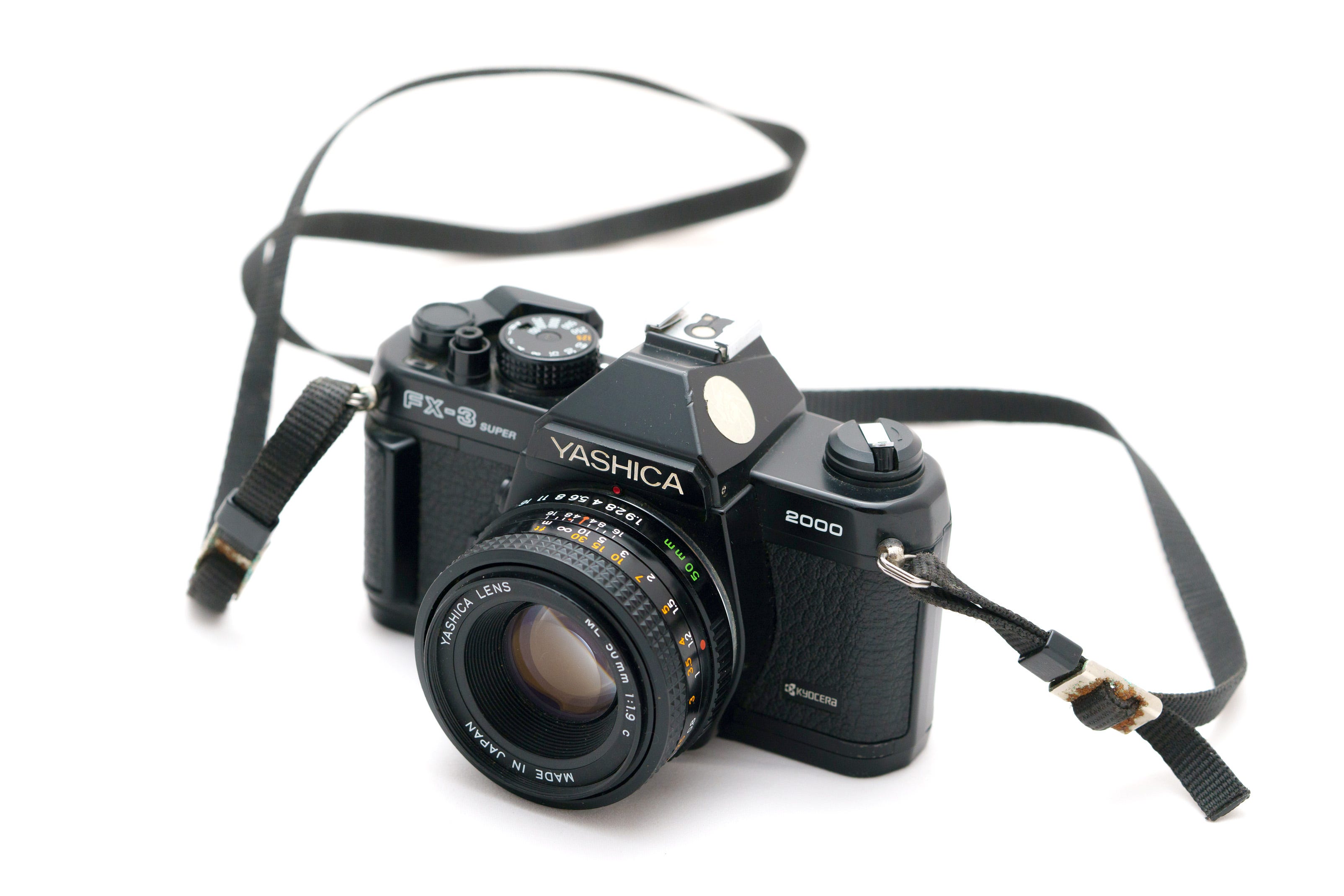 Yashica Fx3 Super 2000 À VENDRE! - FR
