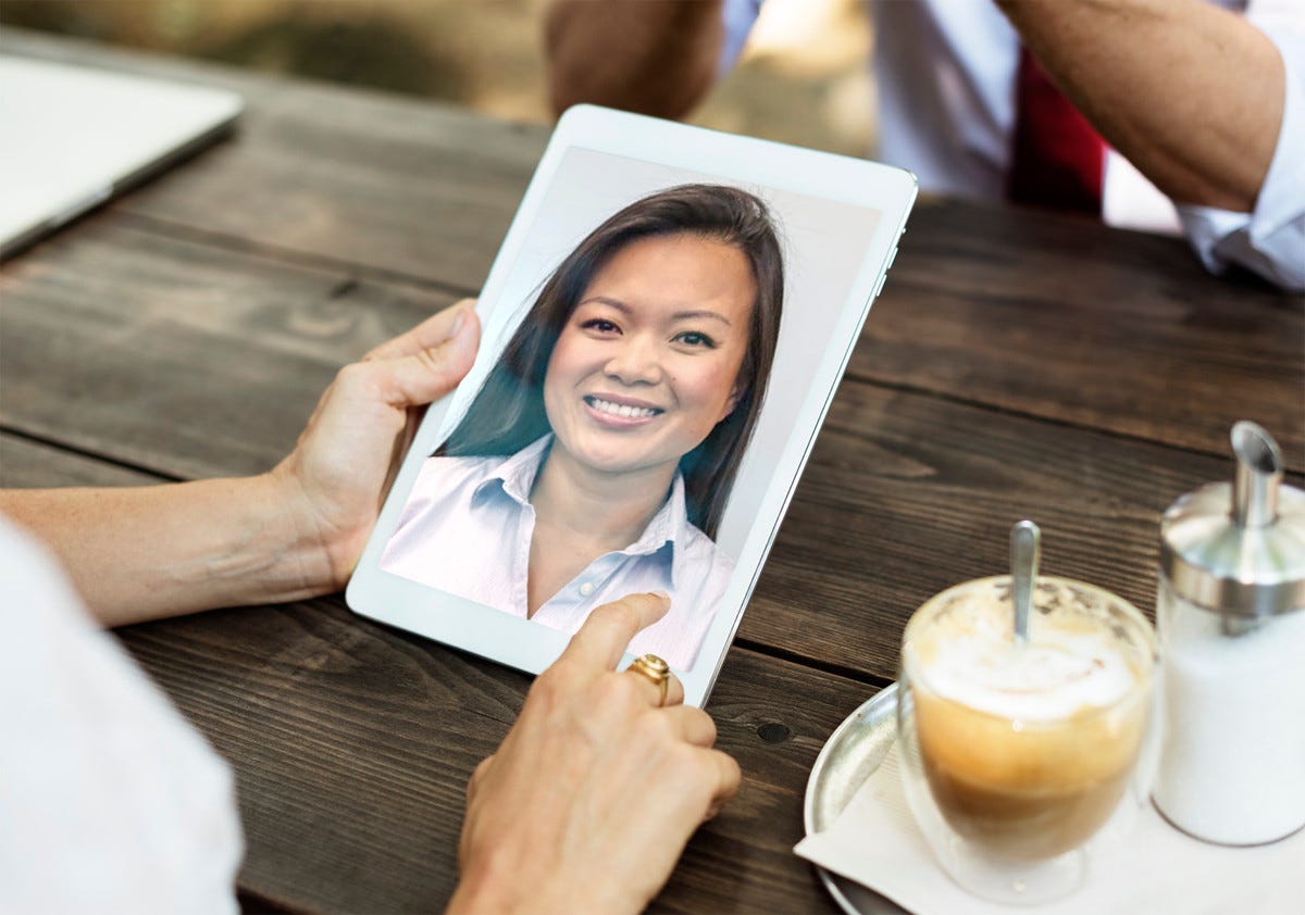 Meet The Women Of The Blockchain: “Be confident” With Anna Aubuchon,  Director of Business Operations at Civic | by Authority Magazine Editorial  Staff | Authority Magazine | Medium