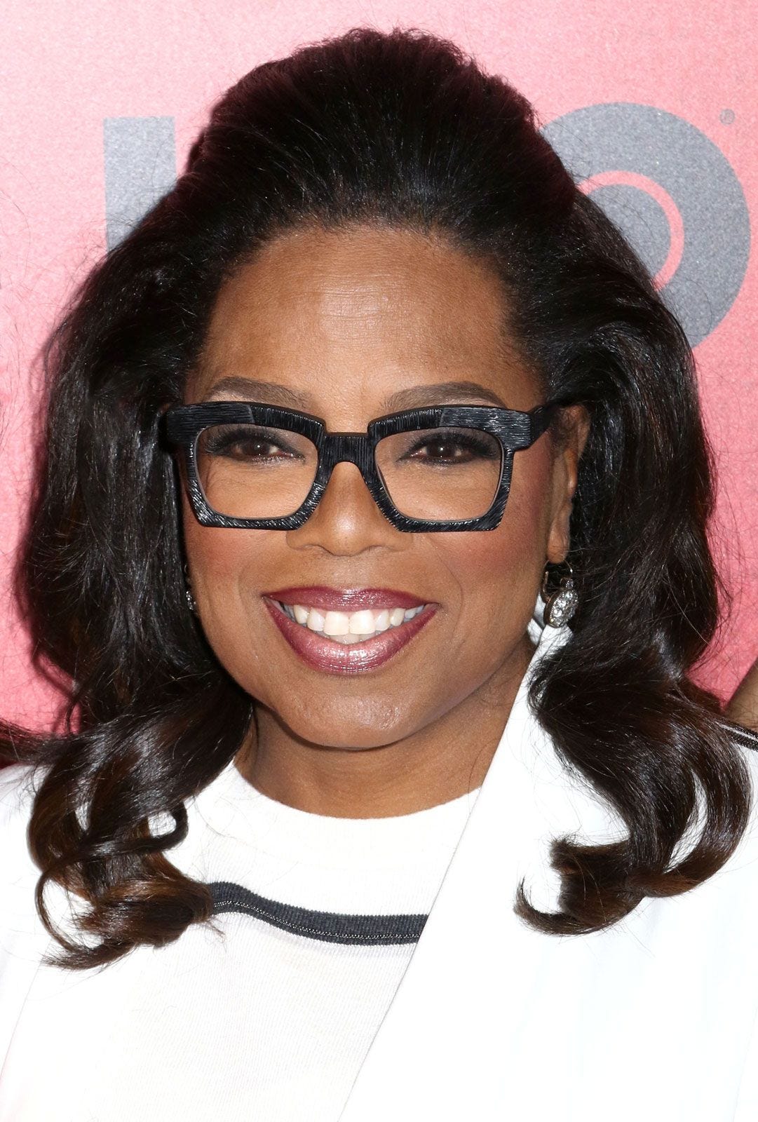 12 Oprah Winfrey Quotes That Make Life More Beautiful | by Andy Murphy |  ILLUMINATION | Medium, image size:1081x1600
