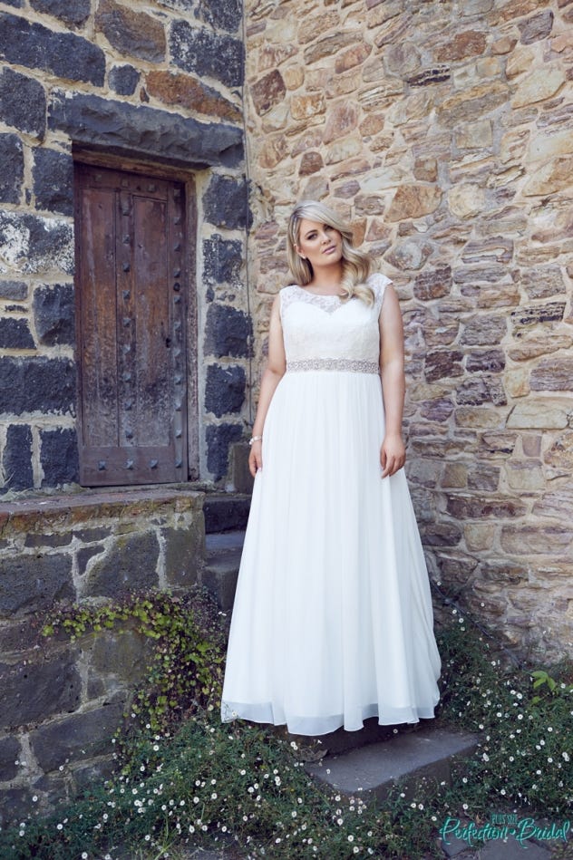How To Shop Your Bridal Gown If You're Curvy? | by Instyle Bridal Pty Ltd | Medium How To Shop Your Bridal Gown If You're Curvy? | by Instyle Bridal Pty Ltd | Medium