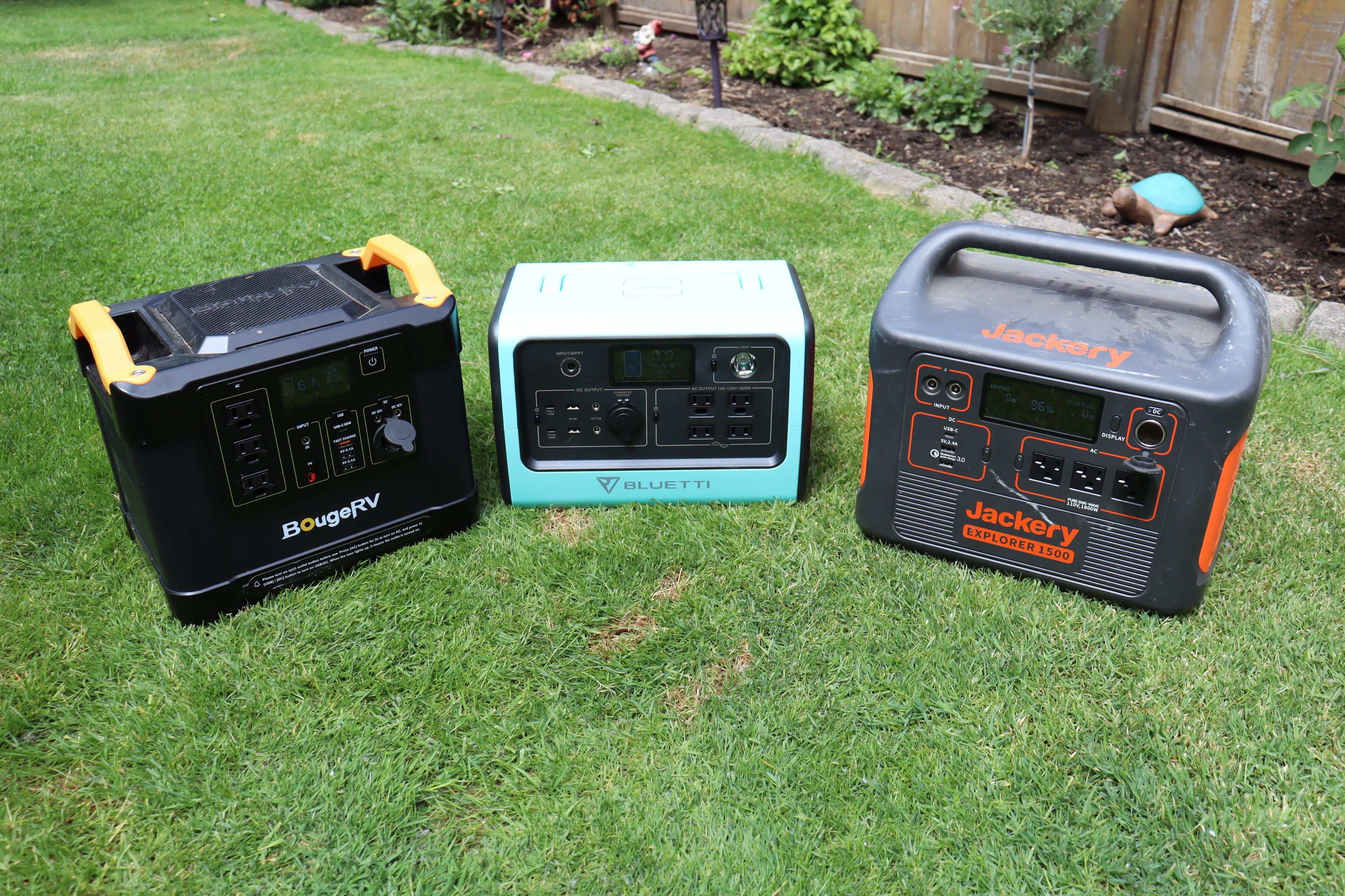 家電 BLUETTI EB70 BLUETTI 800W Continuous/1400W Peak Output Power Station EB70 Blue