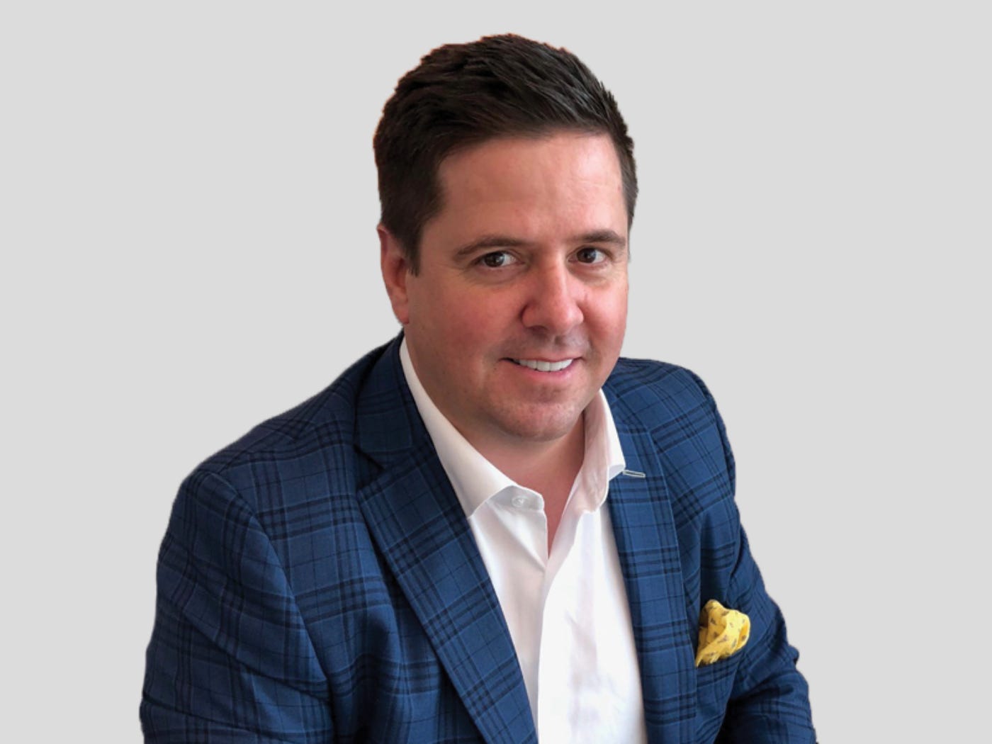 Travis Forman of Harbourfront Wealth Management On The 5 Essentials for  Smart Investing | by Jason Hartman | Authority Magazine | Medium