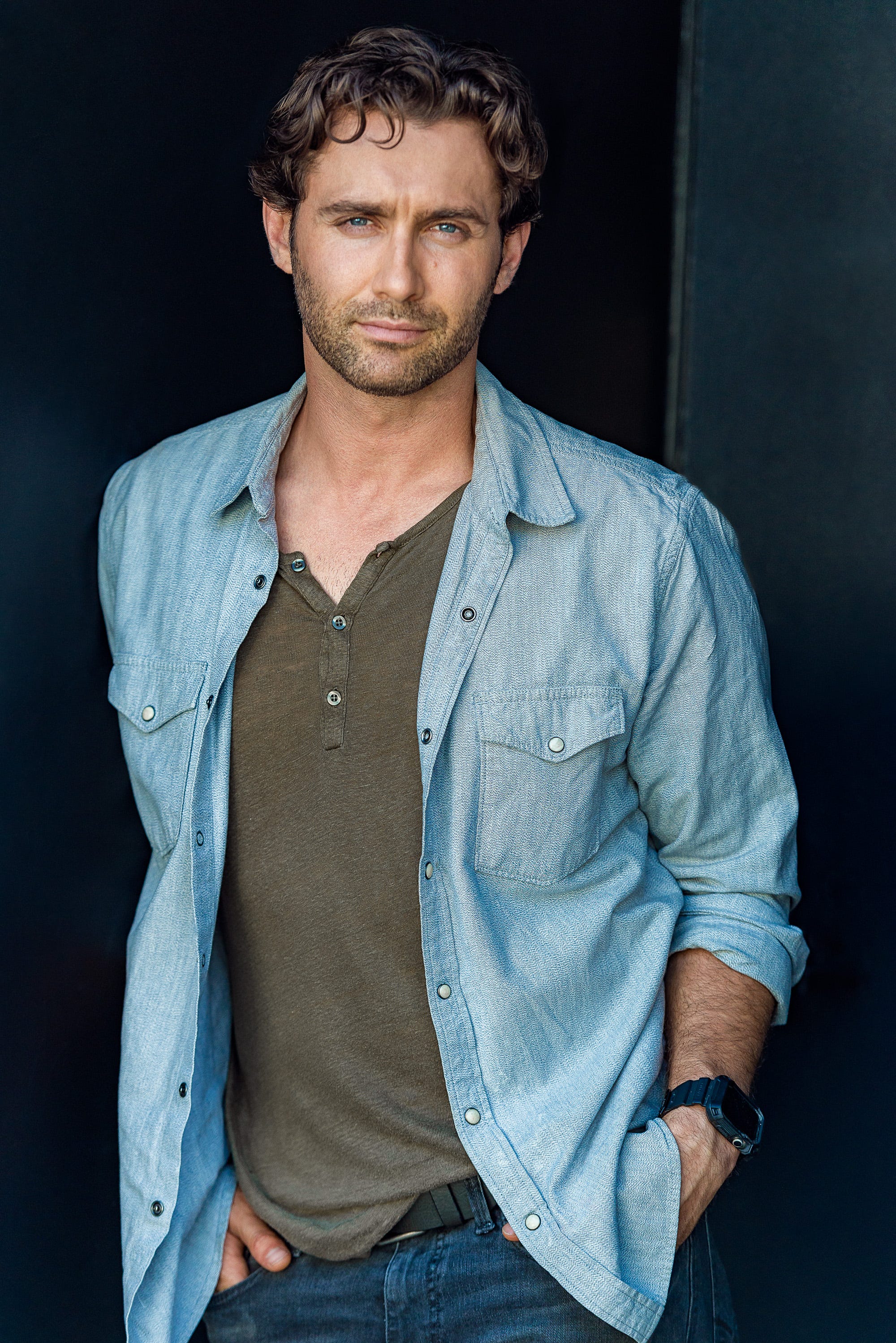 Rising Star Jonathan Stoddard On The Five Things You Need To Shine In The  Entertainment Industry | by Elana Cohen | Authority Magazine | Medium, image size:2000x2996