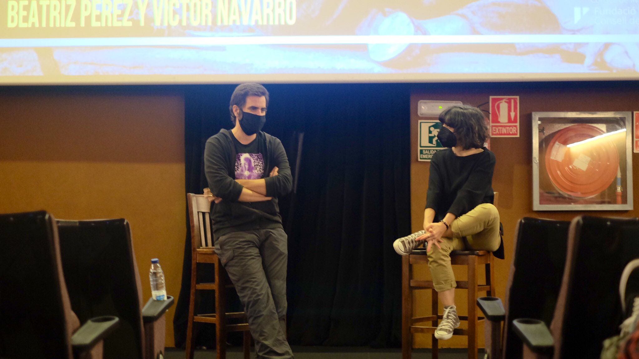 XII. Yo tengo un cine. 1. Aunque no ejerza, mi formación en… | by Victor  Navarro-Remesal | El peor explorador del mundo | Medium, image size:2048x1152