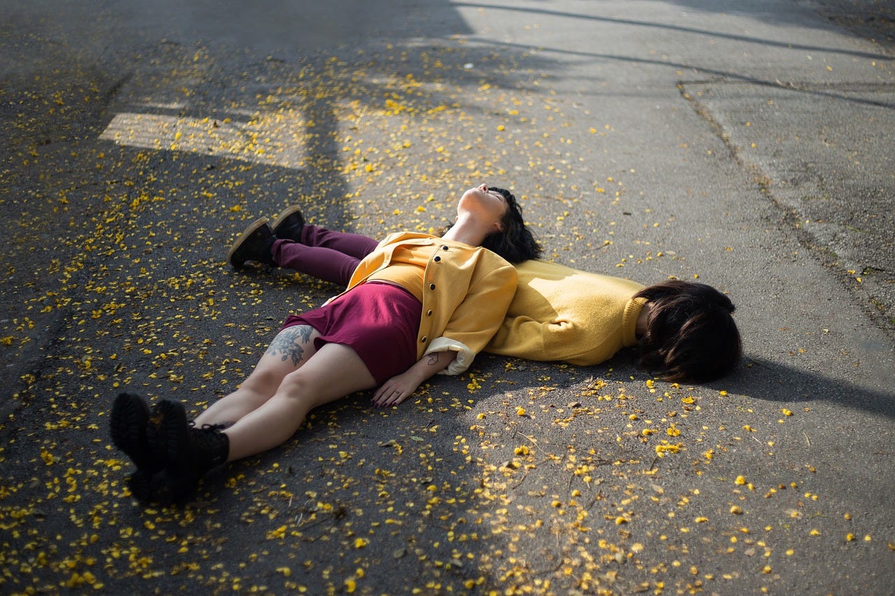 仆街少女帶你認識台灣. 陸委會找了前陣子在網路上小有知名度的「仆街少女」作為宣傳代言，引起了三種反應： | by Fred Jame | 石墨工房8.0