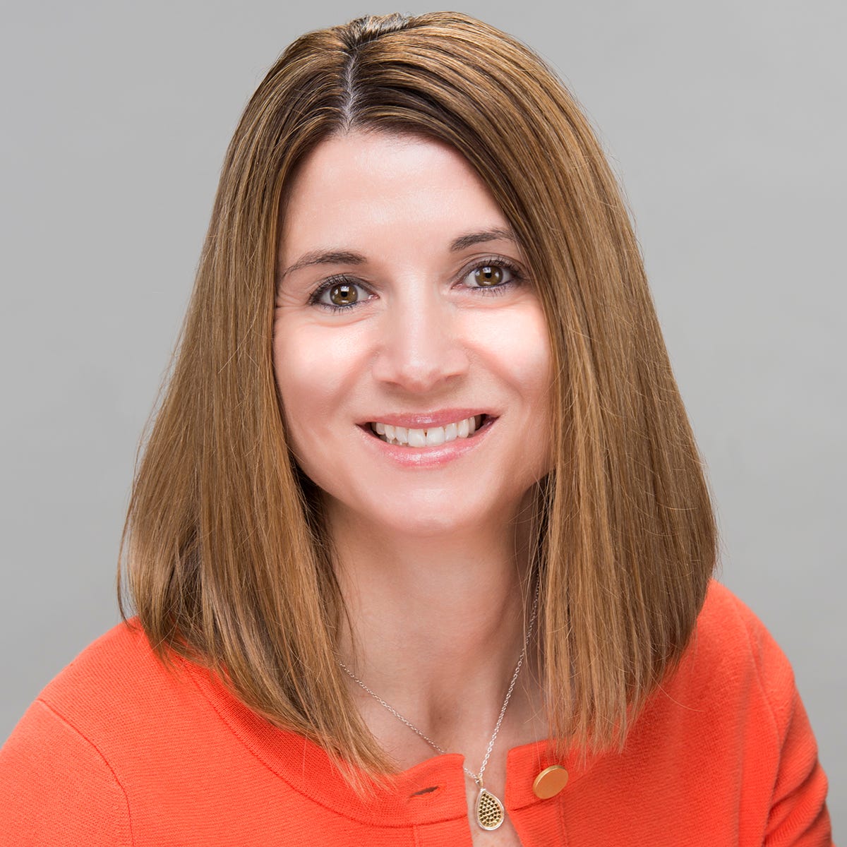 Melissa Jones of CSAA Insurance Group: How To Communicate With Your Team  Effectively Even If You Are Rarely In The Same Physical Space | by David  Liu | Authority Magazine | Medium