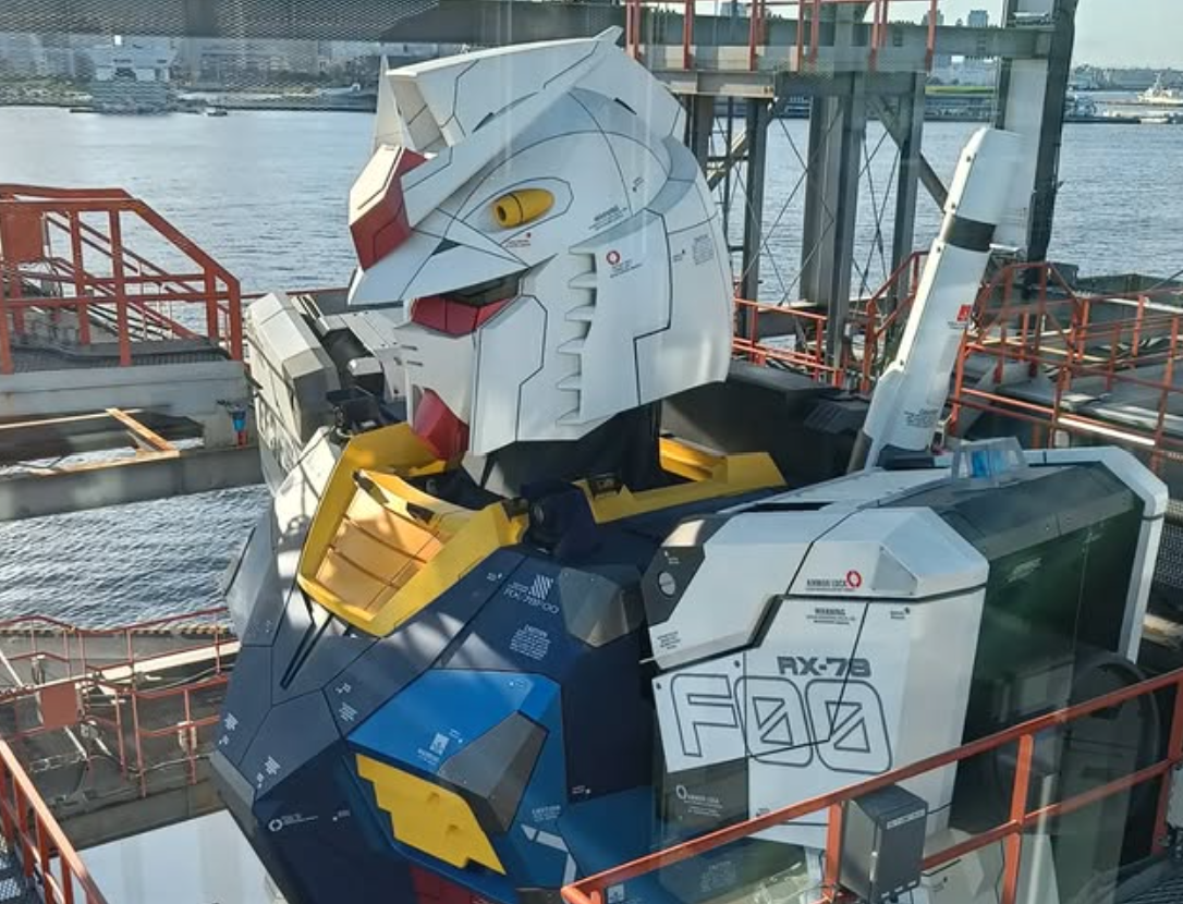 Looking Back on Yokohama's Moving Gundam Statue | by Seb D Law