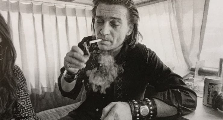 Annie Leibovitz, The Early Years: 1970–1983 | by Riot