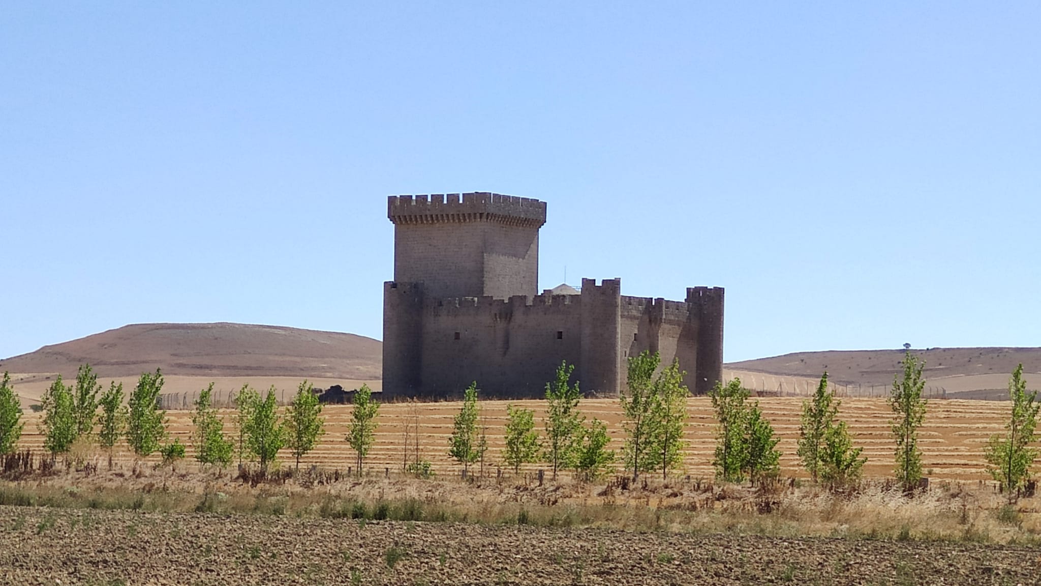 Zamora's Medieval Castles: Small and Mighty Villalonso | by