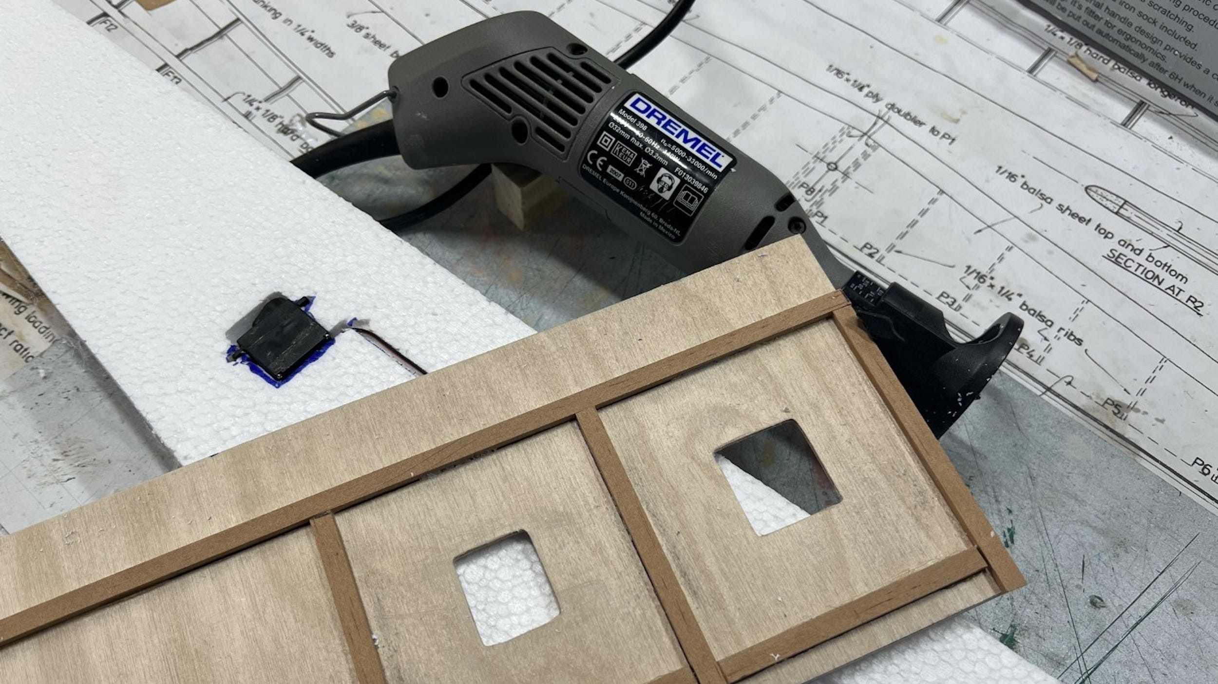 How to Cut Wood With a Rotary Tool: Easy Steps for Perfect Cuts