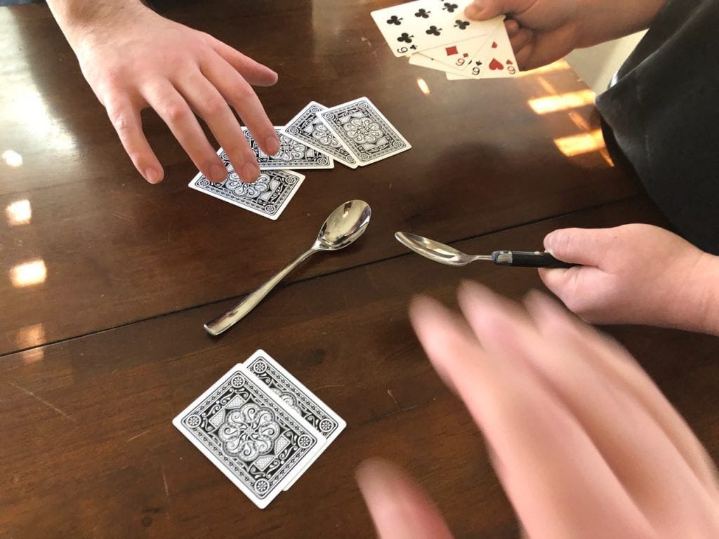 Spoons” through the MDA Framework | by Jung Won | Game Design Fundamentals  | Medium
