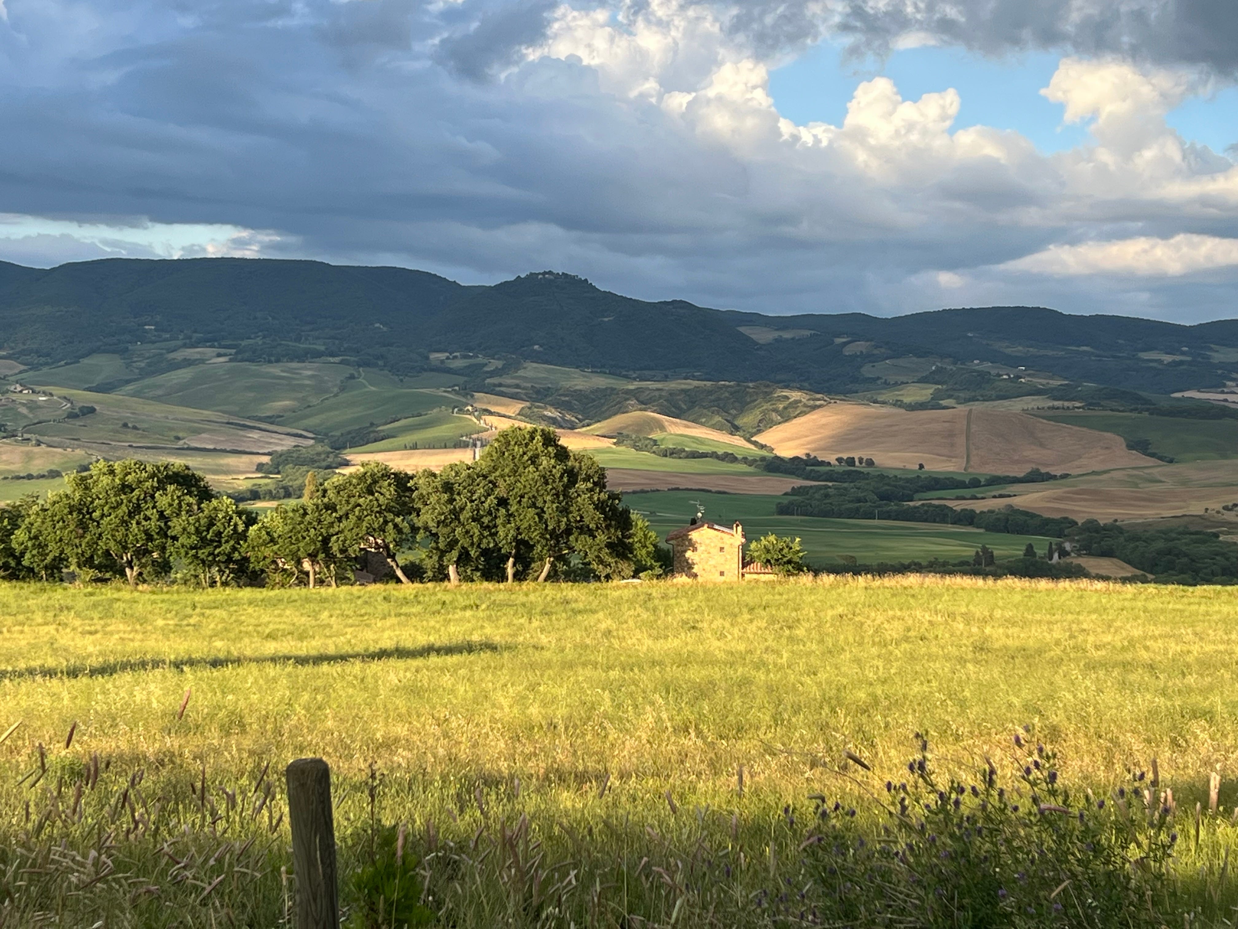 Khám Phá Cơ Hội Đầu Tư Trong iwin68 – Hướng Dẫn Toàn Diện