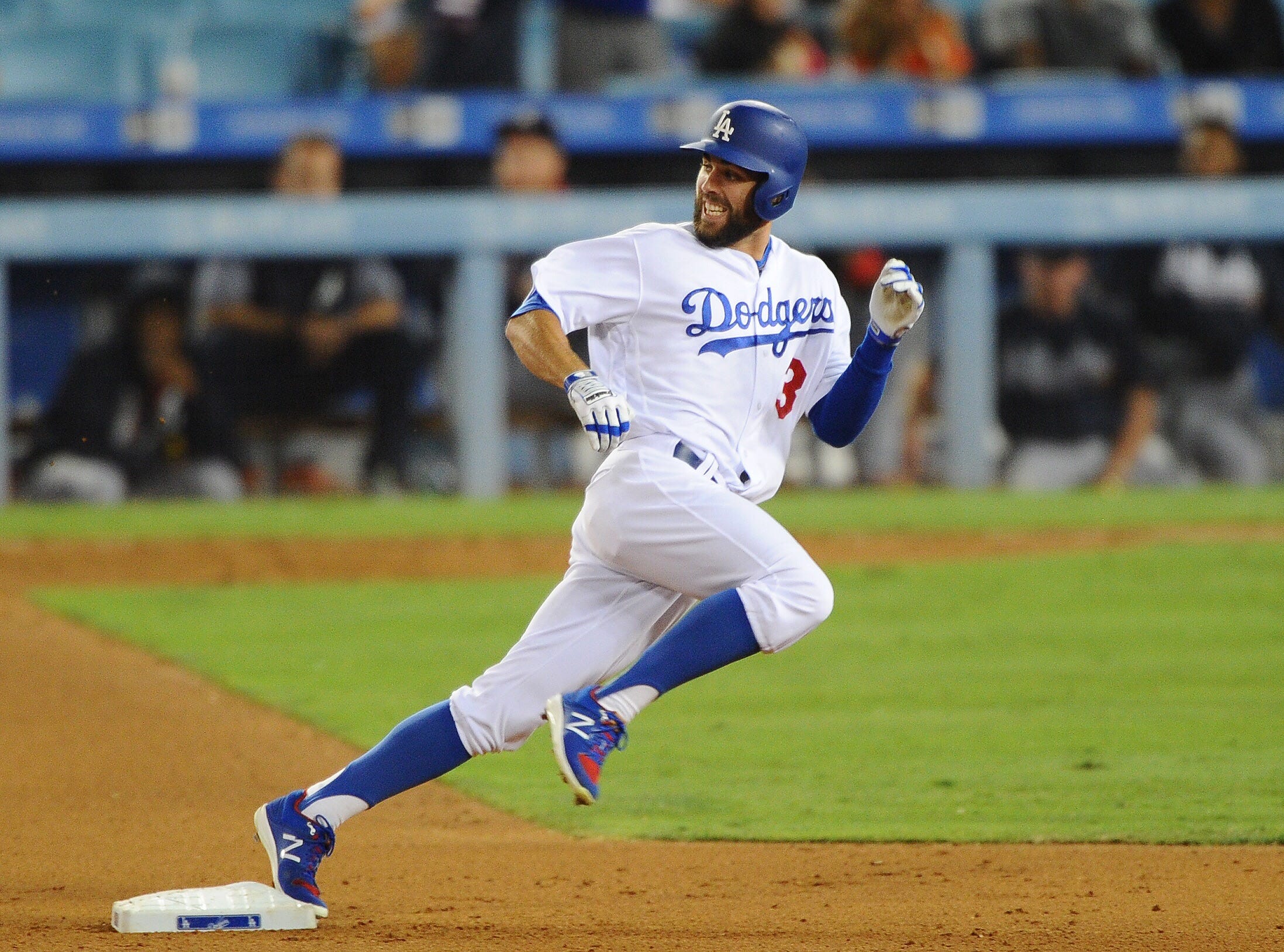 The incredible Chris Taylor gives the Dodgers some distance | by Cary  Osborne | Dodger Insider