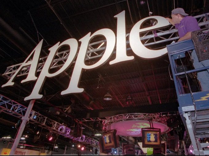 Apple launched its website apple.com | by Michael Darius
