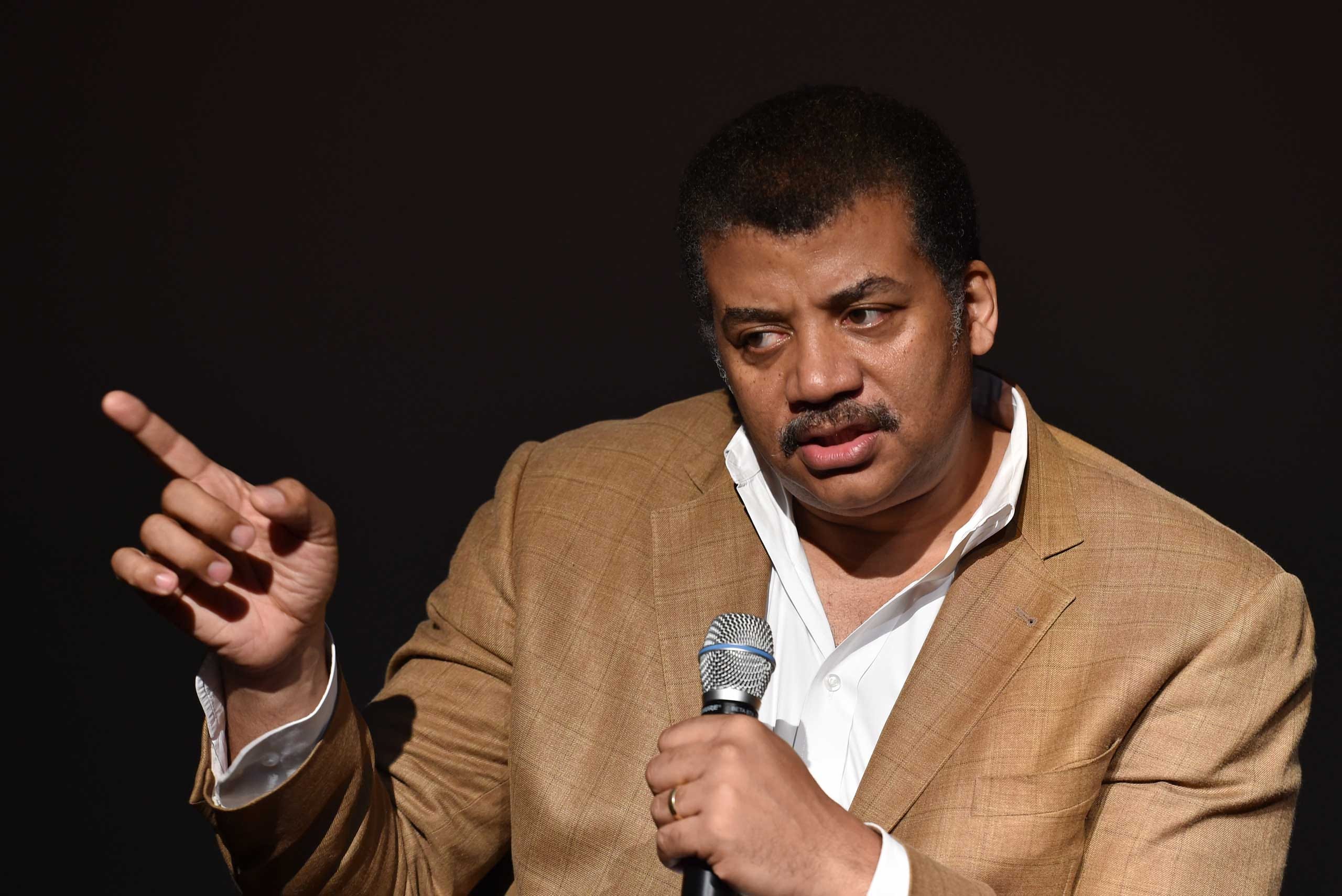 Et Tu, Neil deGrasse Tyson?. Correcting some more flawed criticisms… | by  Martin Rezny | Medium