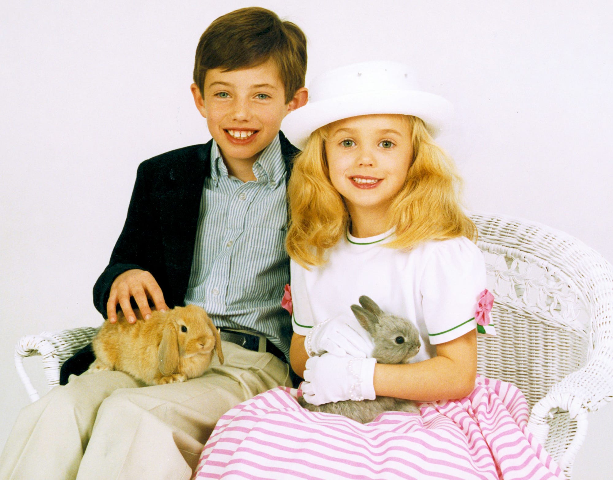 Burke in the Living Room With the Bowl of Pineapple | by Caroline Moira |  Murder She Blogged | Medium