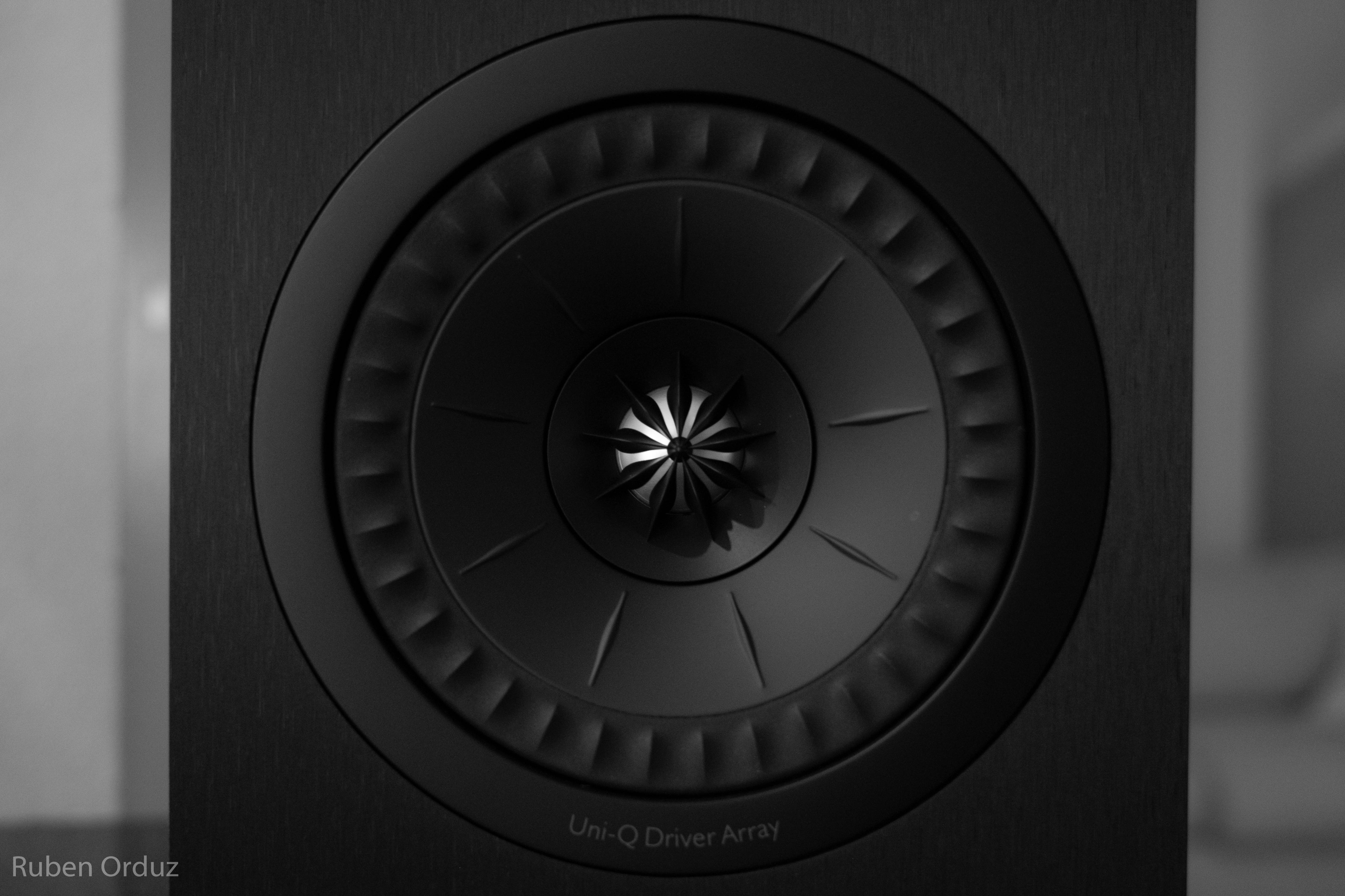 【値下げ不可】KEF Q150 Amazon.com: KEF Q150B Q150 Bookshelf Speakers (Pair, Black