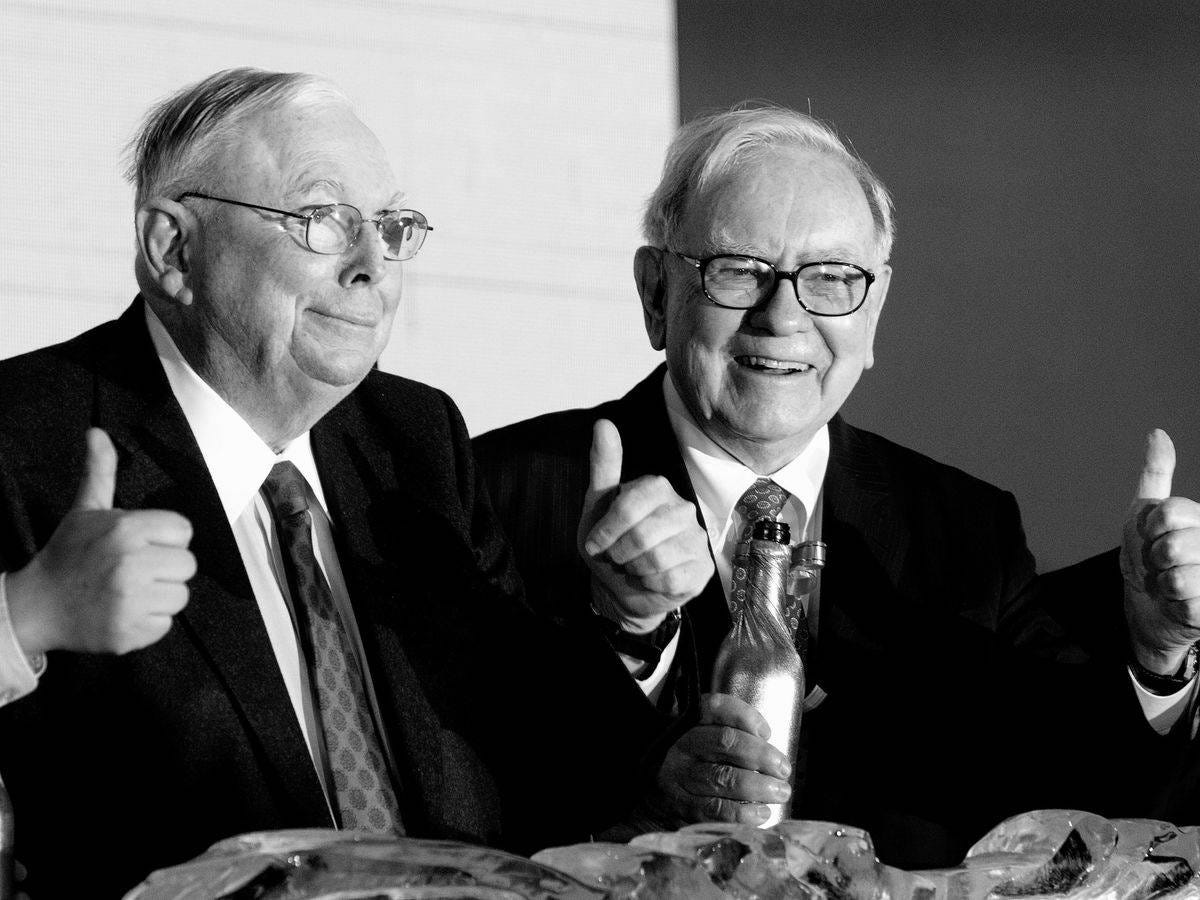 Warren Buffett & Charlie Munger: A Friendship Built on Trust, Wealth, and  Timeless Wisdom | by Scribeskar | Medium