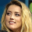 If You’re Laughing at Amber Heard’s Testimony, You’re a Garbage Person