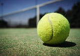 3 Benefits of tennis balls while traveling