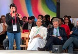 Social Journalists as Community Weavers