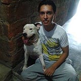 Douglas Poveda Escucha
