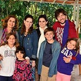 Neusa B. Trindade