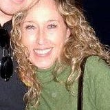 Leslie Jo Saul