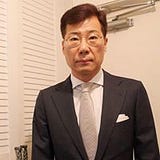 Seung Woo Hong