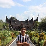 Ade Nur Hidayat