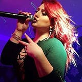Hande Ak Hande