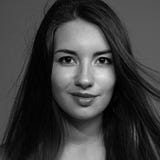 Julie Péan