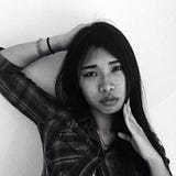 Iris Lo