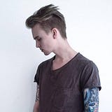 LØVƏSONGS