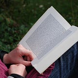 A l'ombre des mots