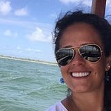Adriana Gomes