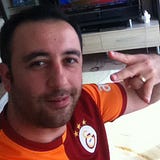 Özgür Delikanlı