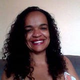 Clébia Costa