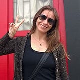 Simone Andára