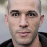 Elliot Caleira